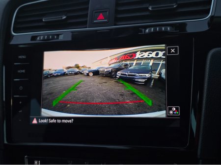 2018 Volkswagen Golf ( 182 REG ) 1.4 HIGHLINE VIRTUAL CLOCKS  SAT NAV PACK - -REVERSE CAMERA - NAVIGATION - CARPLAY - ANDROID AUTO- BLIND SPOT REAR TRAFFIC ASSIST - DISCOVER PRO €18,950 thumbnail