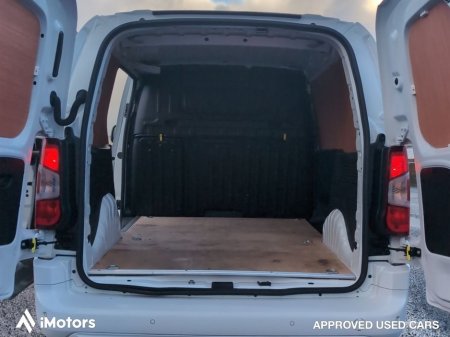 2023 Vauxhall Combo L1H1 2300 PRO S/S thumbnail