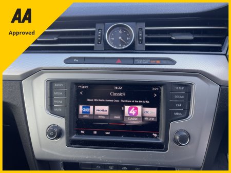 2016 Volkswagen Passat - photo 3