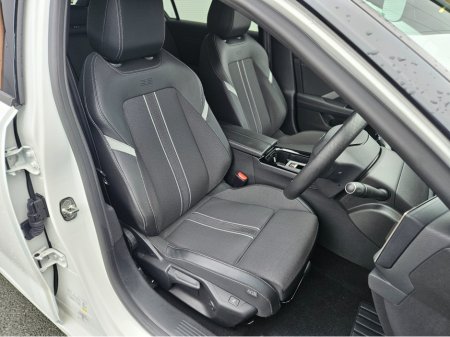 2023 Opel Astra SRI-1.2 130PS €24,950 thumbnail