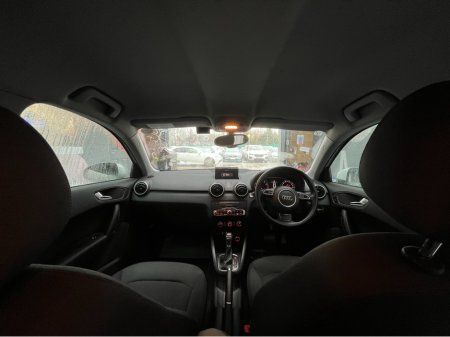 2017 Audi A1 Sportback €14950! 2017 AUDI A1 SPORTBACK TFSI 1.0 AUTOMATIC / CRUISE CONTROL / PARKING AID AND MORE €14,950 thumbnail