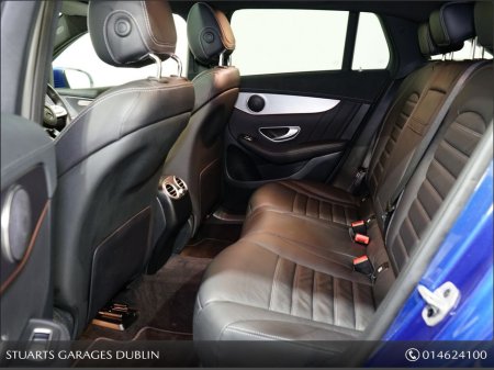 2023 Mercedes-Benz EQC EQC 400 4MATIC AMG LINE PREMIUM €43,945 thumbnail