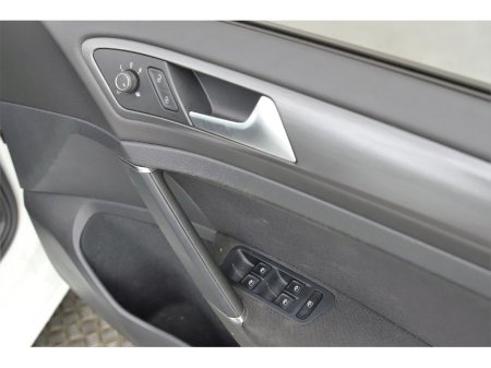 2019 Volkswagen Golf 1.2 TSI DSG MK7.5 COMFORTLINE *DIG DASH*REVERSE CAM*CARPLAY*ANDROID AUTO* €19,890 thumbnail