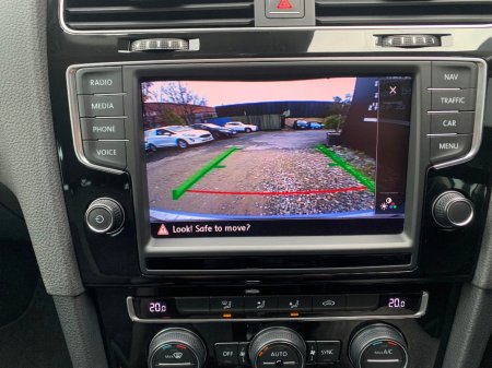 2014 Volkswagen Golf 1.4 TSI 150 BHP HIGHLINE DSG 5DR // LOW MILEAGE // GREAT CONDITION // REVERSE CAMERA, CRUISE AND PRIVACY GLASS // €10,950 thumbnail