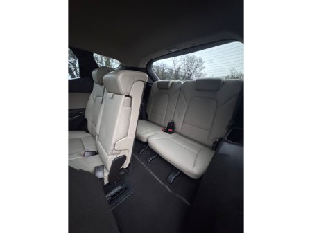2015 Hyundai Santa Fe 4WD EXECUTIVE 4DR €11,800 thumbnail
