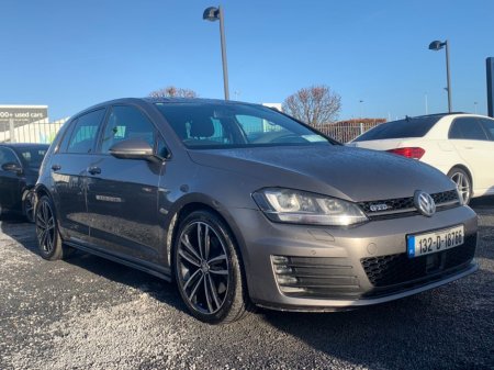 2013 Volkswagen Golf  €13,999