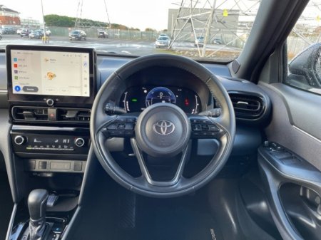 2025 Toyota Yaris Cross - SPECIAL OFFER UNIT - Save EUR 5,300 - LunaSport Monotone - 1.5 Hybrid - Automatic - EUR 180 // Remote Central Locking // Front Electric Windows // Rear Electric Windows // Electric Mirrors // Finger €31,855 thumbnail