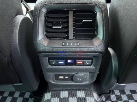 2018 Volkswagen Tiguan - thumbnail 13