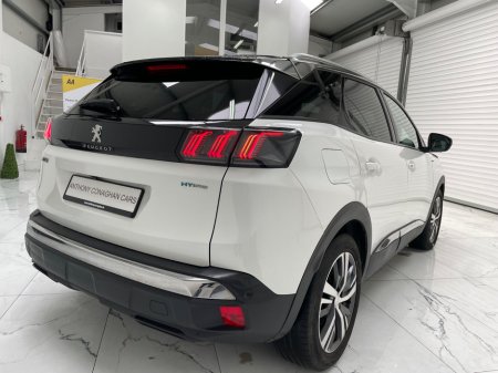 2021 Peugeot 3008 - thumbnail 3