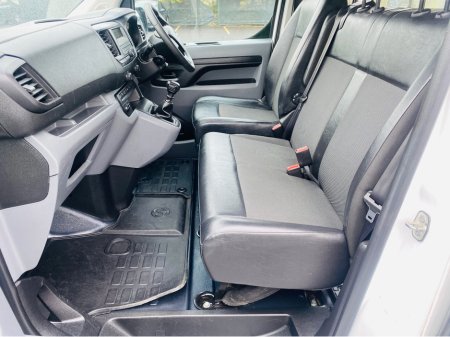 2022 Opel Vivaro - thumbnail 13