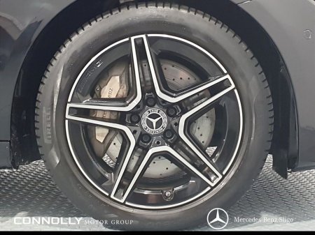 2023 Mercedes-Benz E Class E 300 de PHEV AMG Line Exterior €53,950 thumbnail