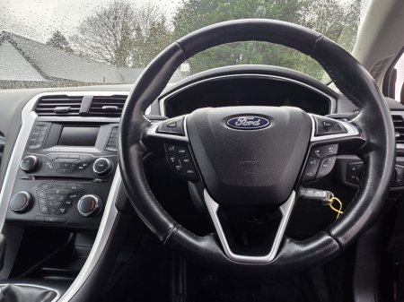 2015 Ford Mondeo 1.6TDCi 115PS Zetec €7,950 thumbnail