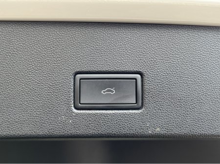 2023 Volkswagen T-Roc - thumbnail 9