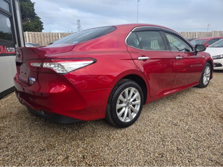 2017 Toyota Camry Hybrid 12 month warranty €16,950