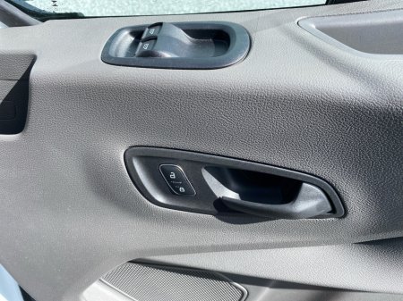 2026 Ford Transit - thumbnail 15