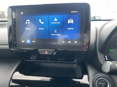 2025 Toyota Yaris Cross 1.5 Hybrid Luna thumbnail