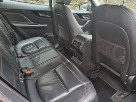 2017 Jaguar F-Pace RWD 2.0 D 163PS Prestige €10,999 thumbnail