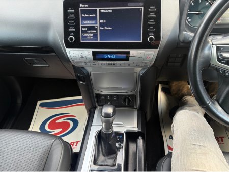 2022 Toyota Landcruiser LWB BUSINESS 4DR AUTO thumbnail