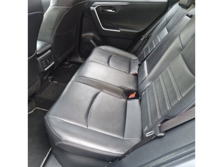 2022 Toyota Rav4 2.5 Hybrid Sol 2WD €31,950 thumbnail