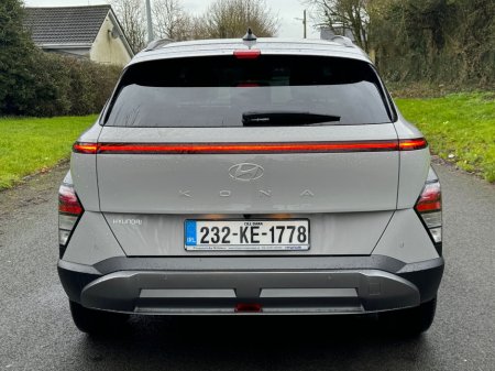 2023 Hyundai Kona 1.0 T-GDI Elegance €27,950 thumbnail