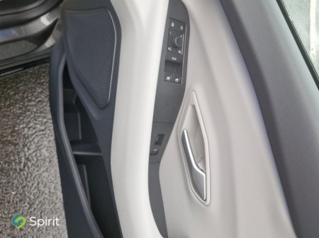 2026 Ford Capri - thumbnail 19