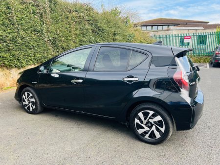 2020 Toyota Aqua - thumbnail 9