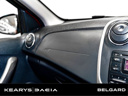 2015 Dacia Sandero - thumbnail 21