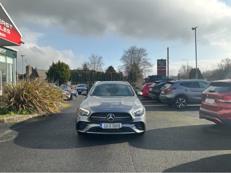 2022 Mercedes-Benz E Class - thumbnail 3