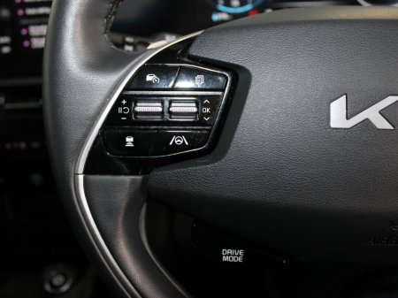 2023 Kia Niro - thumbnail 23