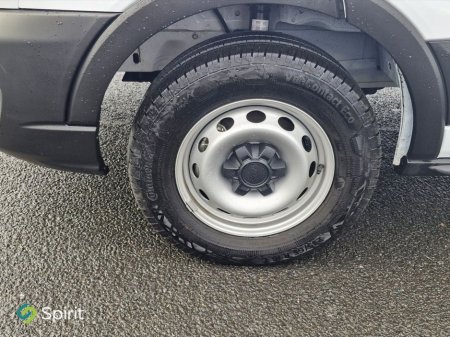 2025 Ford Transit - thumbnail 9