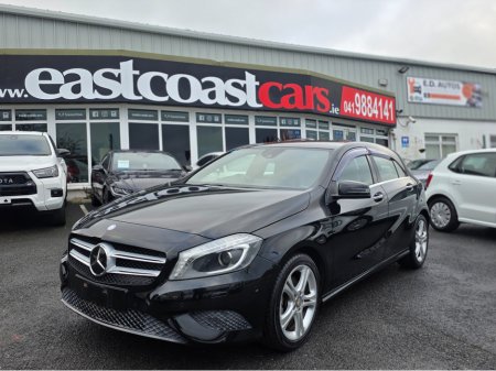 2015 Mercedes-Benz A Class A180 ONLY 38,105 KLMs SAT NAV PACK LEATHER TRIM SEATS INTERIOR HALF LEATHER SEATS / HI SPEC / SYSTEM LOW ROAD TAX BAND / SIMI DEALER