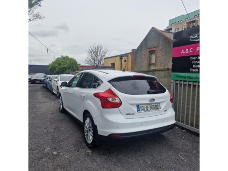 2013 Ford Focus - thumbnail 6