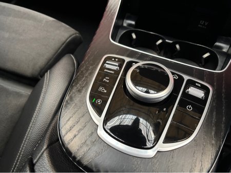 2018 Mercedes-Benz E Class - thumbnail 13