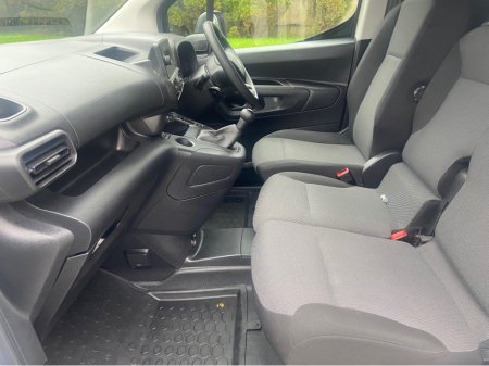 2021 Citroen Berlingo LX 1.5 BLUEHDI 75 S&S 650KG //**€10950 + VAT €2,518= €13,468 €10,550 thumbnail