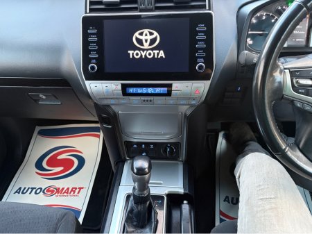 2024 Toyota Landcruiser SWB GX AUTO COMMERCIAL thumbnail