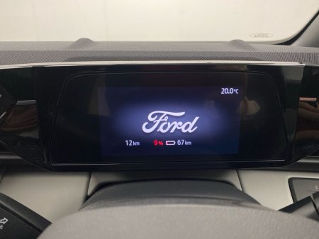 2026 Ford Capri - thumbnail 15