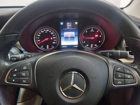 2019 Mercedes-Benz GLC Class - thumbnail 13