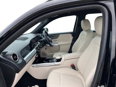 2022 Mercedes-Benz GLB 200 D 7 5DR AUTO PROGRESSIVE €39,900 thumbnail