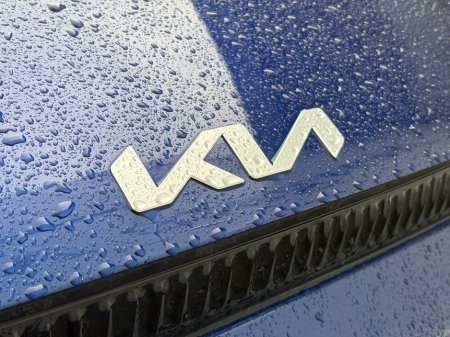 2024 Kia EV6 Earth 5DR Auto €36,950 thumbnail