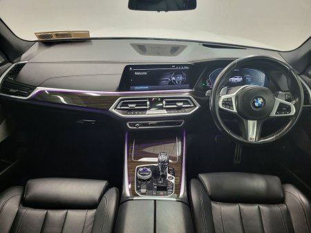 2021 BMW X5 - thumbnail 4