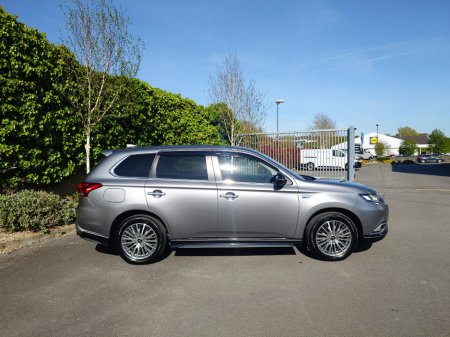 2020 Mitsubishi Outlander - photo 4