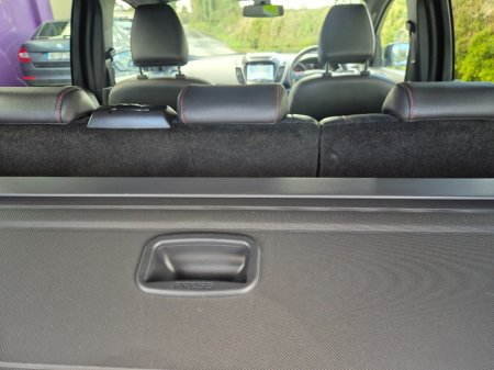 2019 Ford Kuga - thumbnail 8