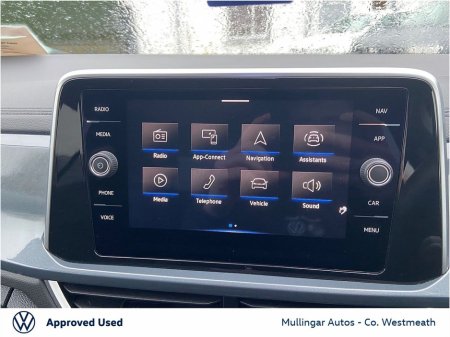 2023 Volkswagen T-Roc 2.0 TDI 116HP Style €28,950 thumbnail