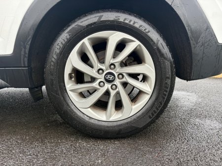 2018 Hyundai Tucson - thumbnail 9