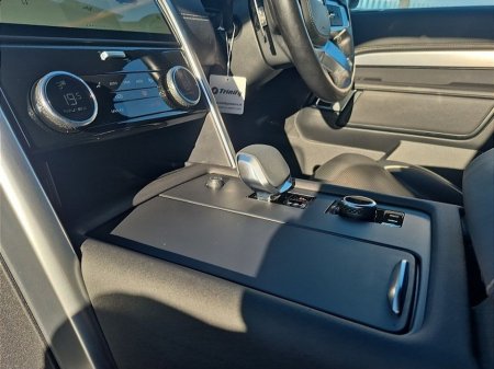 2024 Land Rover Discovery - thumbnail 12