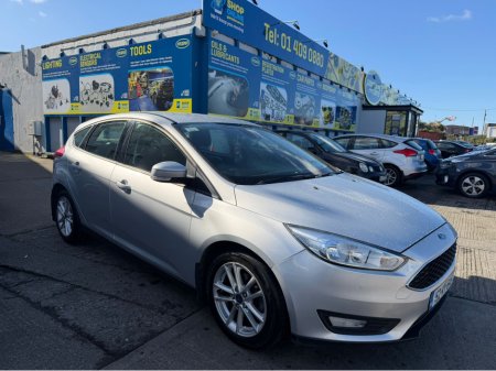 2015 Ford Focus - thumbnail 6