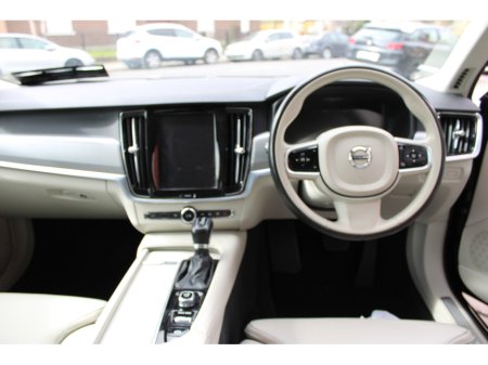 2020 Volvo S90 - thumbnail 10