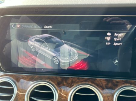 2020 Mercedes-Benz E Class - thumbnail 26