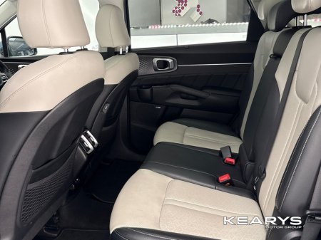 2021 Kia Sorento 1.6 PHEV K4 4X4 7 seats €38,950 thumbnail