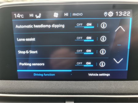 2020 Peugeot 3008 - thumbnail 8